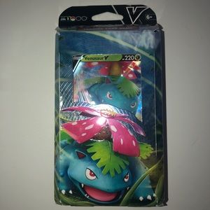 Venasaur V box w/ 60+ cards!!